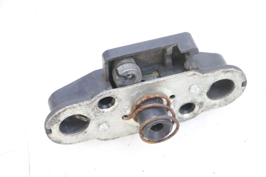 photo de Zamek siedzenia BMW R RT ABS 1200 (2010 - 2014) - Szczegół części