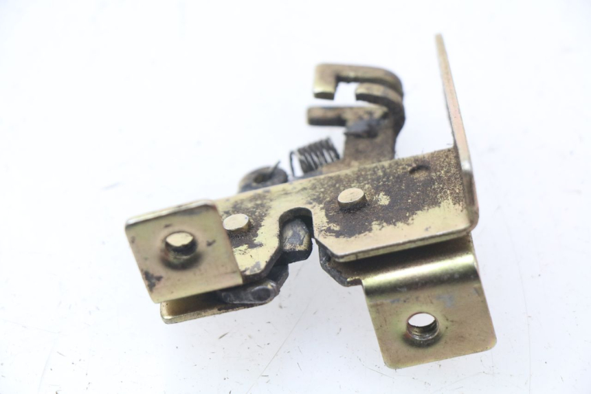 photo de ZAMEK SIEDZENIA TURBHO RP 50 (2018 - 2022) - Szczegół części