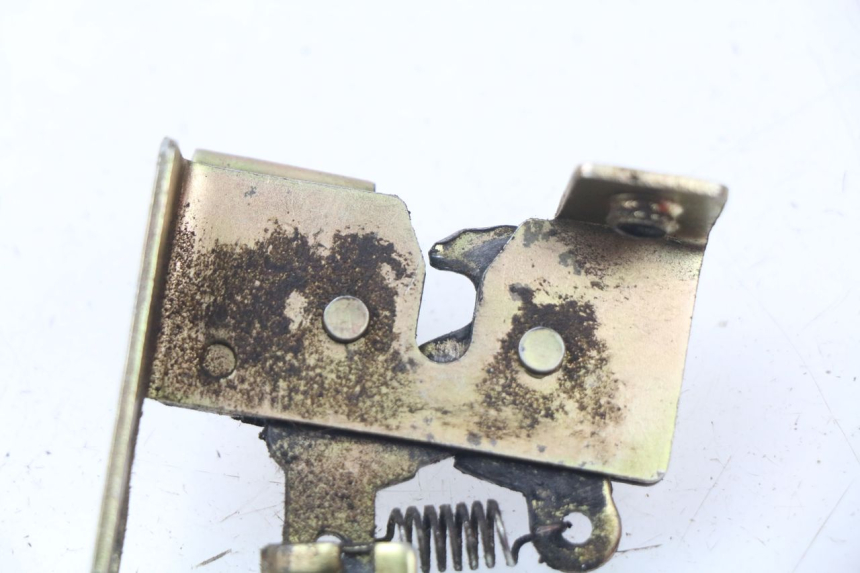 photo de ZAMEK SIEDZENIA TURBHO RP 50 (2018 - 2022) - Zoom stanu zużycia