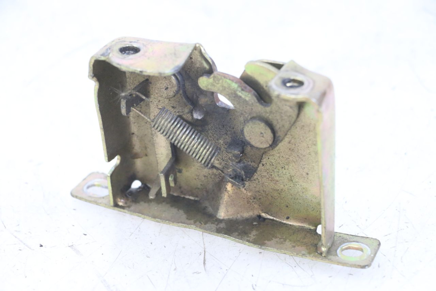 photo de ZAMEK SIEDZENIA KEEWAY RY6 2T 50 (2011 - 2019) - Widok główny