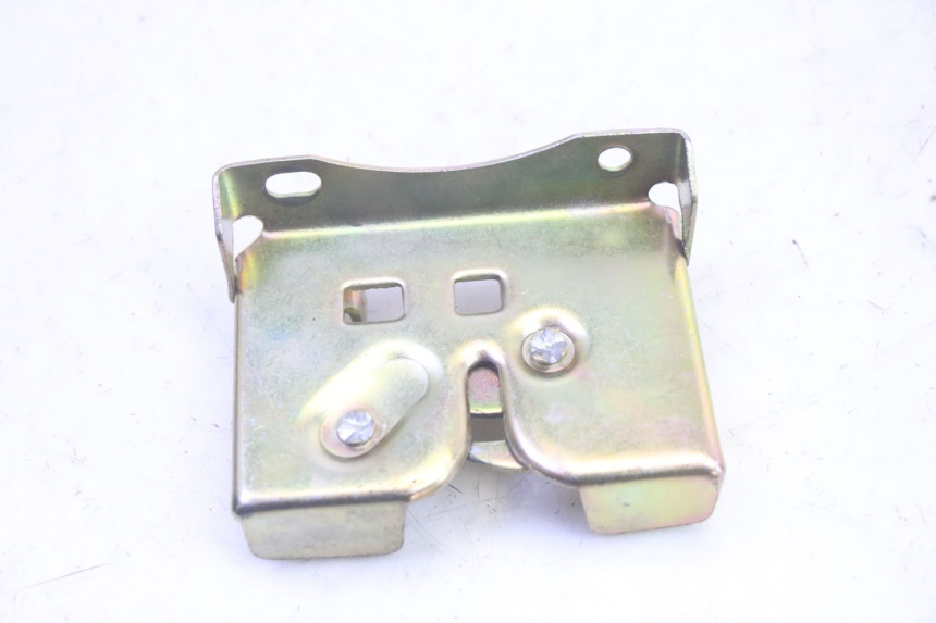 photo de ZAMEK SIEDZENIA JM MOTORS SANTANA EVO 50 (2024 - 2026) - Zoom stanu zużycia