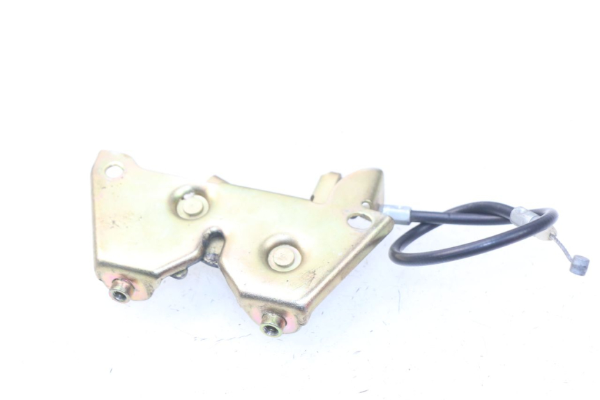 photo de Zamek siedzenia JM MOTORS SC 4T 50 (2012 - 2017) - Zoom stanu zużycia