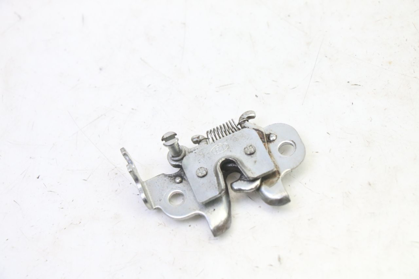 photo de ZAMEK SIEDZENIA PEUGEOT STREETZONE I 2T 50 (2018 - 2020) - Widok główny