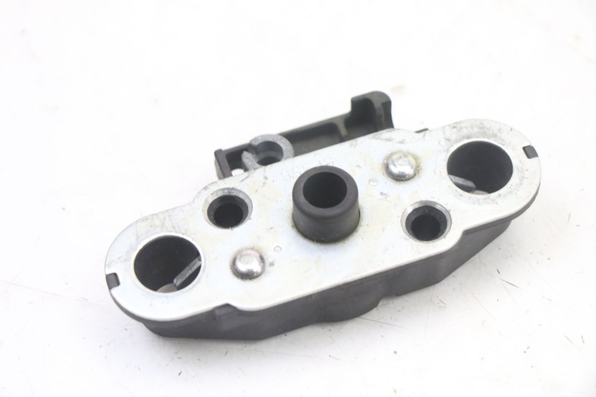 photo de ZAMEK SIEDZENIA SUZUKI GSX F GSXF 650 (2007 - 2015) - Szczegół części