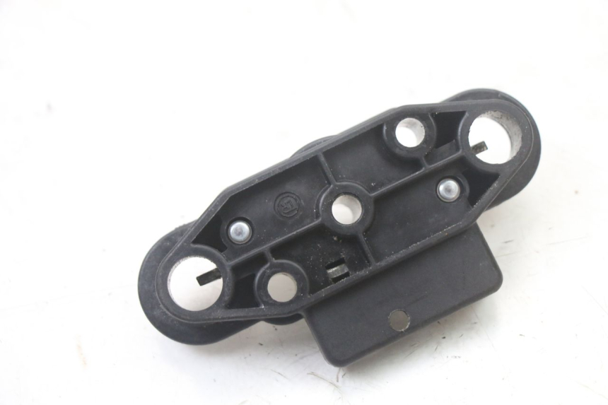 photo de ZAMEK SIEDZENIA SUZUKI GSX F GSXF 650 (2007 - 2015) - Zoom stanu zużycia