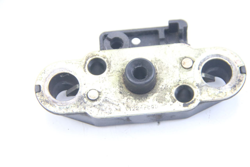 photo de ZAMEK SIEDZENIA SUZUKI SV S 650 (1999 - 2002) - Inny kąt widzenia