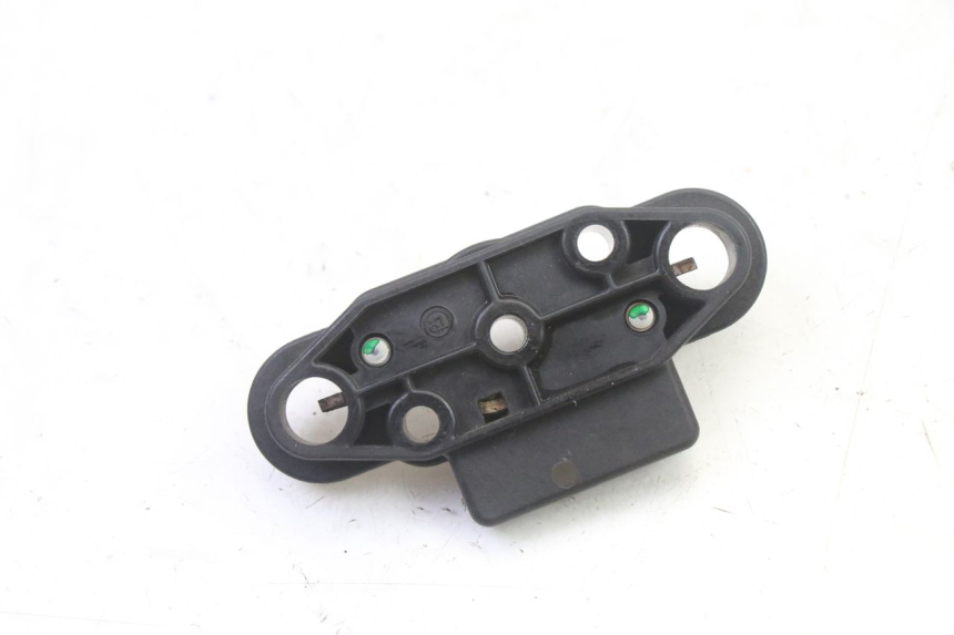 photo de Zamek siedzenia SUZUKI SV S 650 (2003 - 2009) - Zoom stanu zużycia