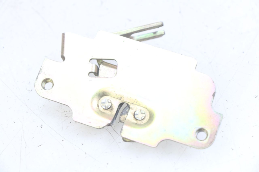 photo de Zamek siedzenia SYM SYMPHONY 125 (2009 - 2015) - Szczegół części