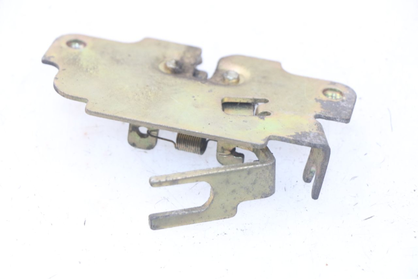 photo de Zamek siedzenia SYM SYMPHONY 50 (2009 - 2015) - Szczegół części