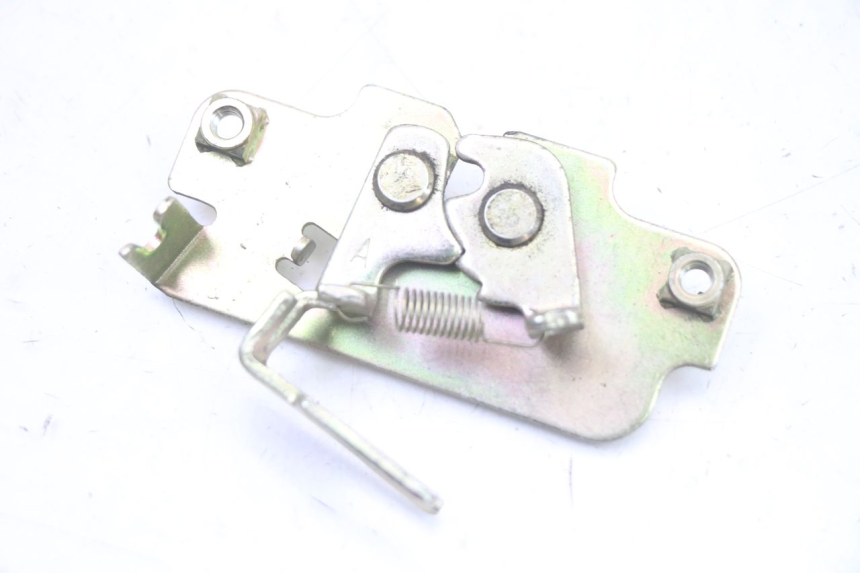 photo de Zamek siedzenia PEUGEOT TWEET 4T 50 (2018 - 2022) - Widok główny