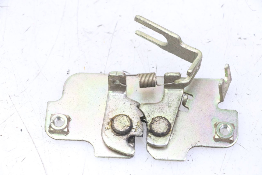 photo de Zamek siedzenia PEUGEOT TWEET 4T 50 (2018 - 2022) - Widok główny