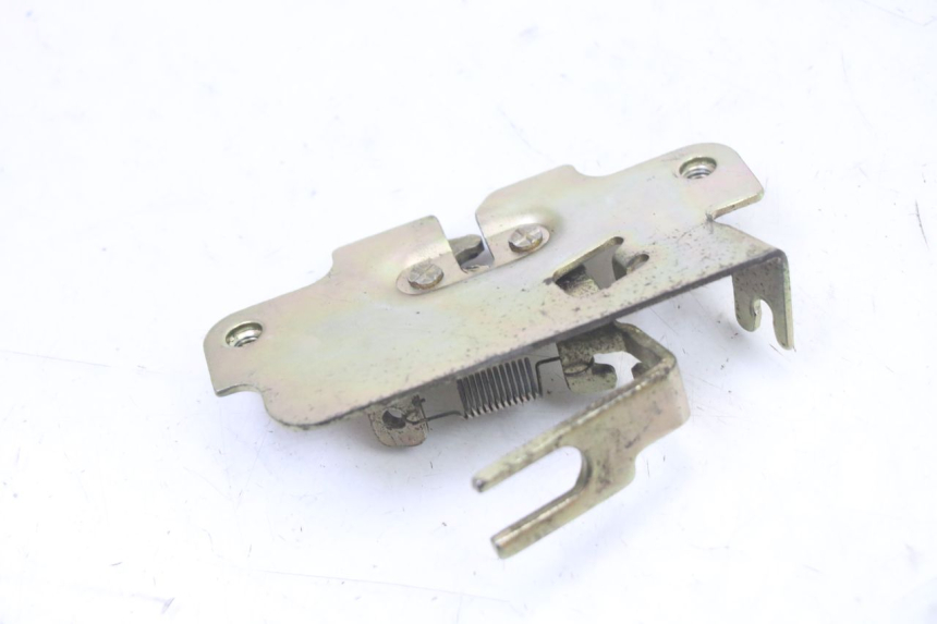 photo de Zamek siedzenia PEUGEOT TWEET PRO CARGO 50 (2018 - 2022) - Zoom stanu zużycia