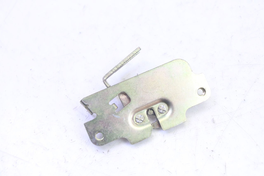 photo de Zamek siedzenia PEUGEOT TWEET PRO EFI 4T 50 (2021 - 2022) - Zoom stanu zużycia