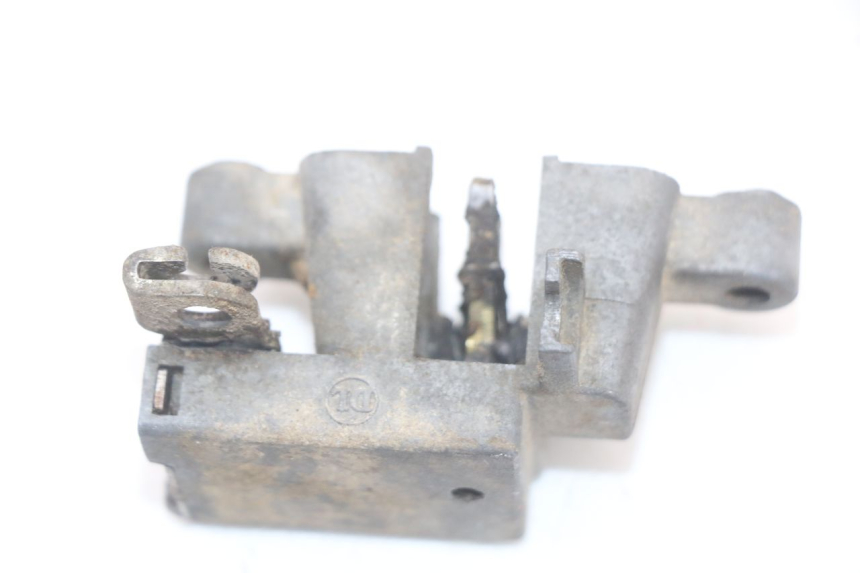 photo de Zamek siedzenia KEEWAY TX 50 (2008 - 2015) - Zoom stanu zużycia