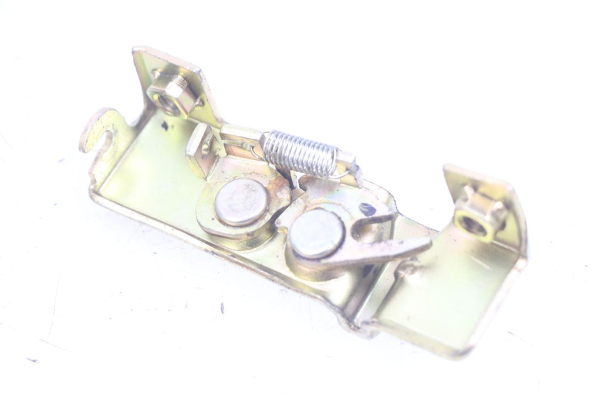 photo de ZAMEK SIEDZENIA DAELIM VJ ROADWIN FI 125 (2008 - 2017) - Widok główny