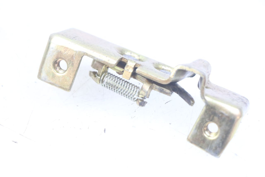 photo de ZAMEK SIEDZENIA DAELIM VJ ROADWIN FI 125 (2008 - 2017) - Zoom stanu zużycia