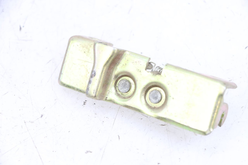 photo de ZAMEK SIEDZENIA DAELIM VJ ROADWIN FI 125 (2008 - 2017) - Szczegół części