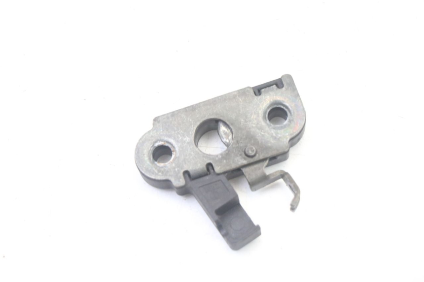 photo de Zamek siedzenia YAMAHA WHY 50 (1998 - 2000) - Szczegół części