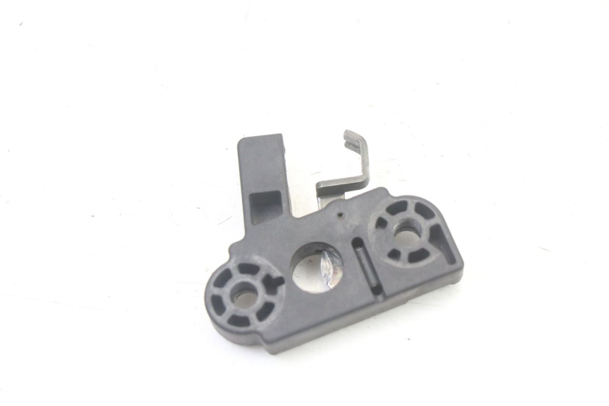 photo de Zamek siedzenia YAMAHA WHY 50 (1998 - 2000) - Zoom stanu zużycia