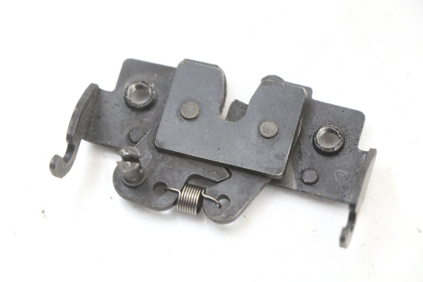 photo de ZAMEK SIEDZENIA PIAGGIO XEVO - X EVO 125 (2007 - 2017) - Widok główny