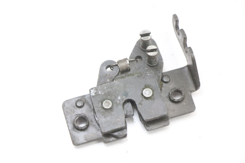 photo de ZAMEK SIEDZENIA PIAGGIO XEVO - X EVO 125 (2007 - 2017) - Widok główny