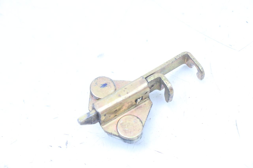 photo de Zamek siedzenia YAMAHA FZS FAZER 600 (2001 - 2003) - Widok główny