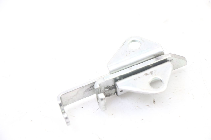 photo de Zamek siedzenia YAMAHA XJ6 600 (2008 - 2016) - Zoom stanu zużycia