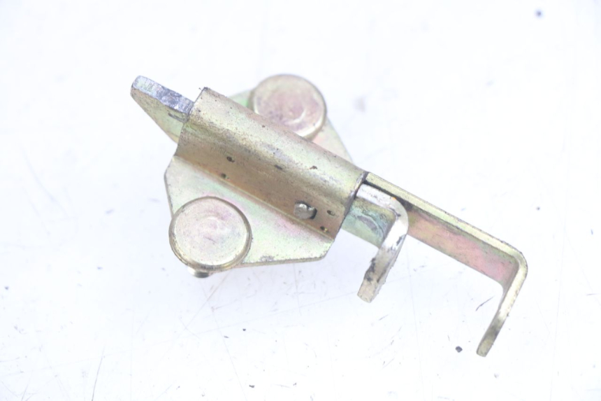 photo de Zamek siedzenia YAMAHA YZF R THUNDERCAT 600 (1996 - 2003) - Widok główny