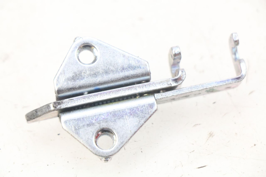 photo de Zamek siedzenia KAWASAKI Z 650 (2016 - 2019) - Szczegół części