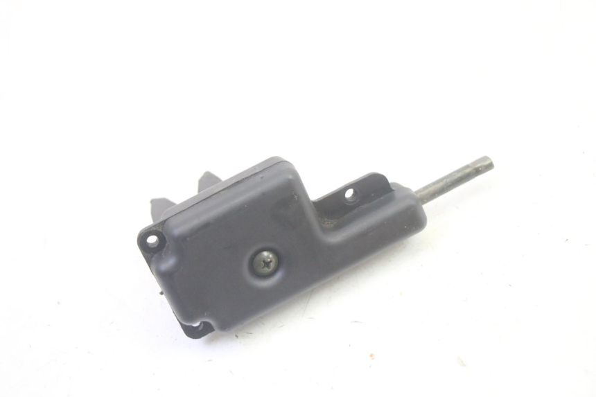 photo de ZAMEK SIEDZENIA PIAGGIO ZIP 4T 50 (2018 - 2020) - Inny kąt widzenia