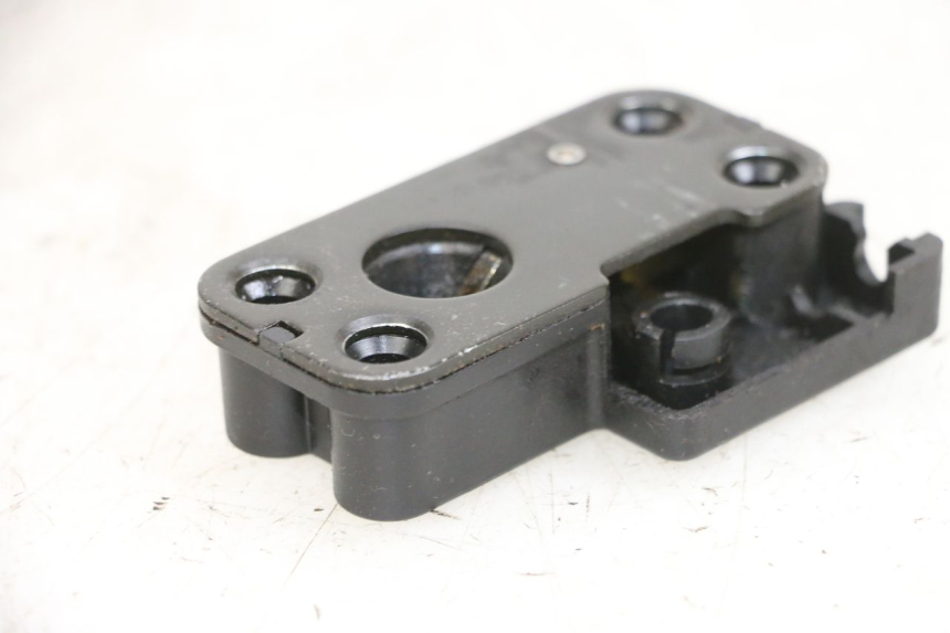 photo de Zamek siedzenia KAWASAKI ZR 7 750 (1999 - 2004) - Szczegół części