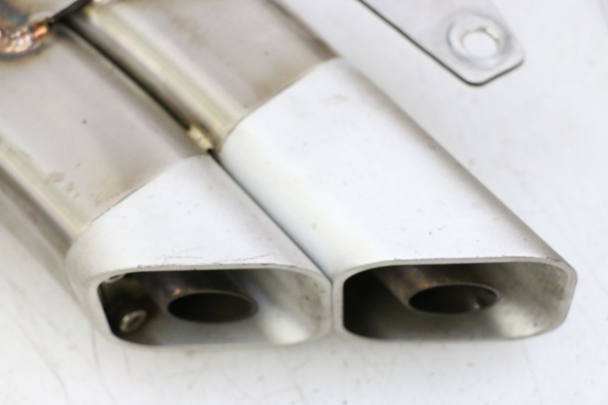 photo de TŁUMIK SUZUKI GSR 750 (2011 - 2017) - Zoom stanu zużycia