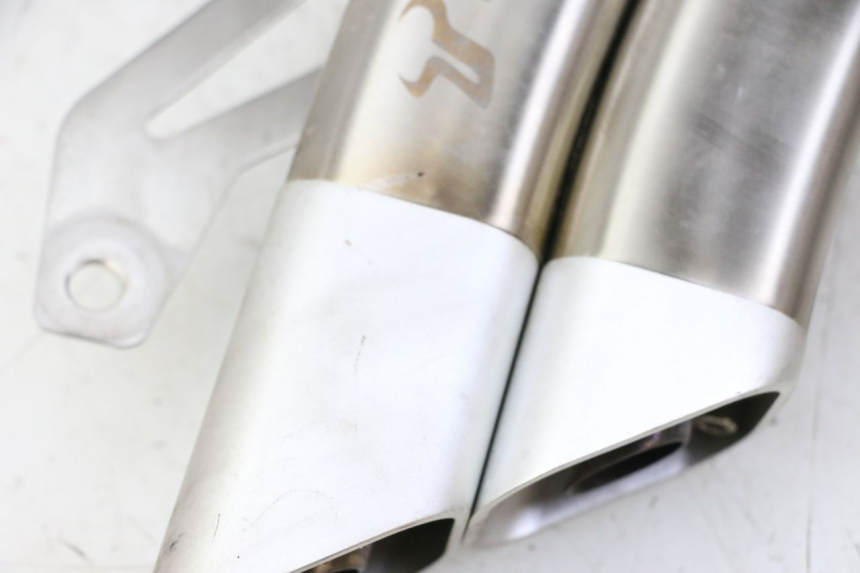 photo de TŁUMIK SUZUKI GSR 750 (2011 - 2017) - Inny kąt widzenia