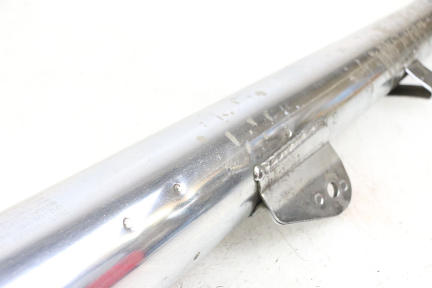 photo de TŁUMIK SUZUKI GSX E 250 (1982 - 1983) - Struktura - zbliżenie