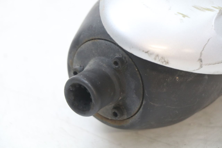 photo de TŁUMIK PEUGEOT KISBEE 4T 50 (2018 - 2022) - Zbliżenie techniczne