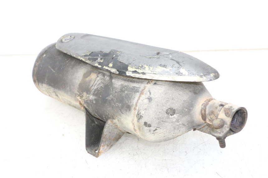 photo de TŁUMIK PIAGGIO MP3 125 (2006 - 2014) - Punkty mocowania