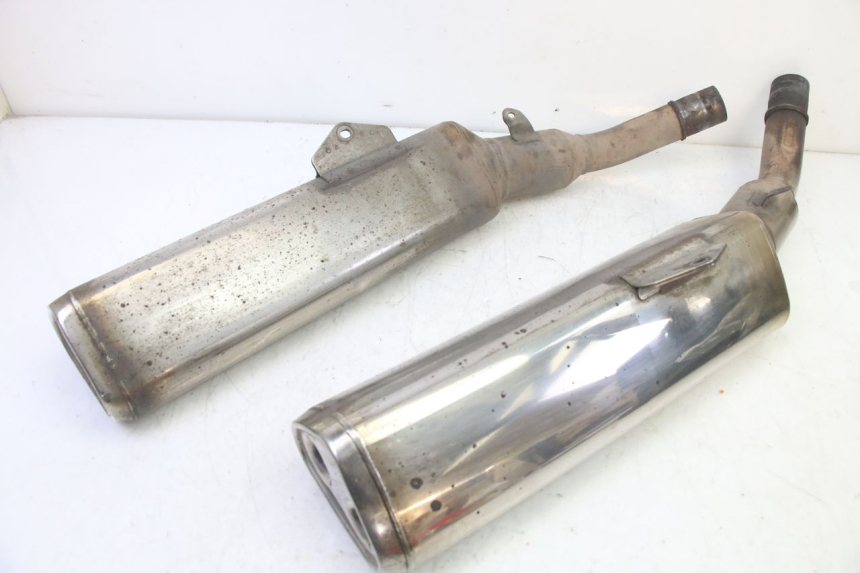 photo de TŁUMIK HONDA ST PAN EUROPEAN 1300 (2002 - 2013) - Inny kąt widzenia