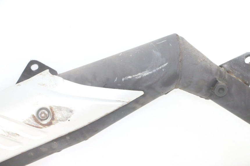 photo de TŁUMIK HONDA XLV VARADERO 125 (2000 - 2006) - Struktura - zbliżenie