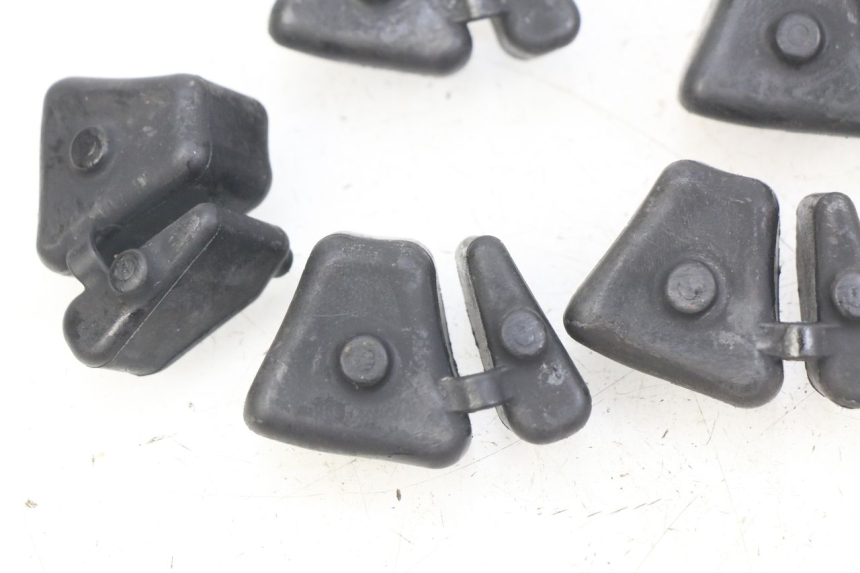 photo de TULEJA AMORTYZUJĄCA ZĘBATKĘ HONDA CB R 1000 (2018 - 2023) - Szczegół części