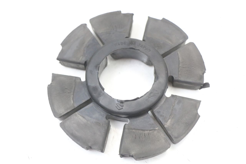 photo de TULEJA AMORTYZUJĄCA ZĘBATKĘ SUZUKI GN 125 (1997 - 2000) - Zoom stanu zużycia