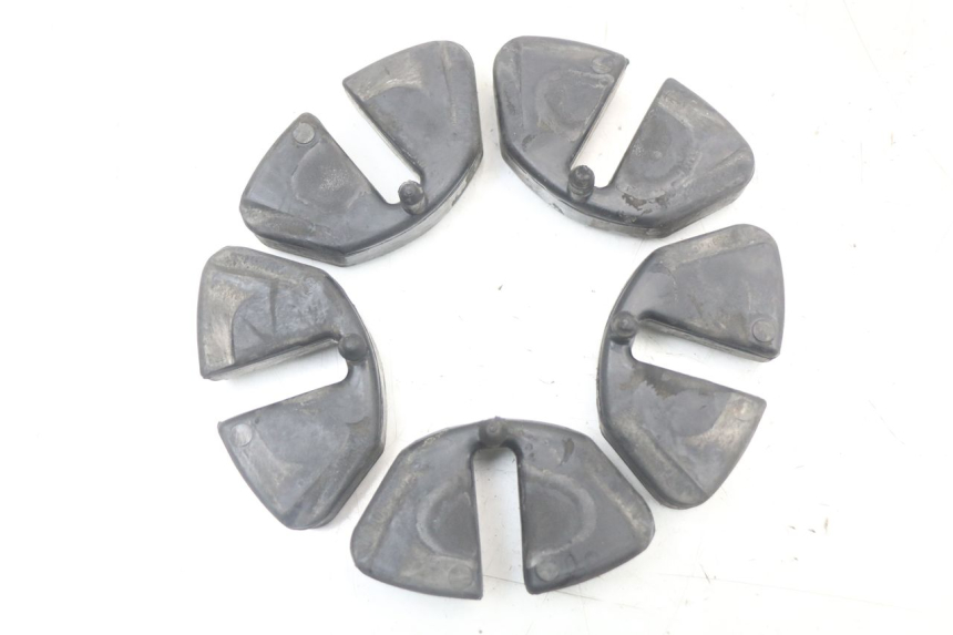 photo de TULEJA AMORTYZUJĄCA ZĘBATKĘ SUZUKI GS F 500 (2004 - 2007) - Zoom stanu zużycia