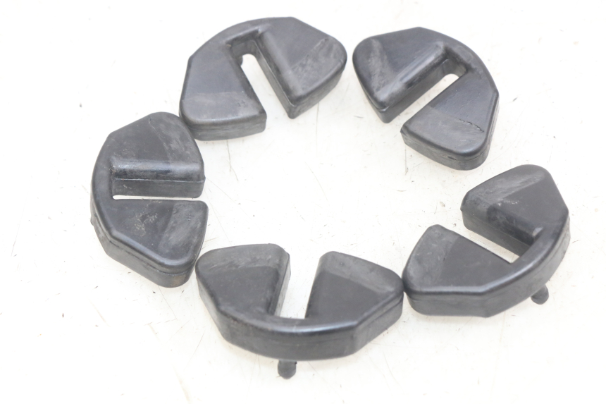 photo de TULEJA AMORTYZUJĄCA ZĘBATKĘ SUZUKI SV N 650 (1999 - 2002) - Zoom stanu zużycia