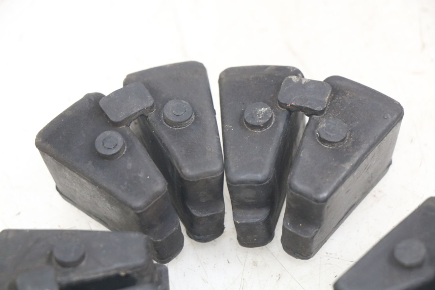 photo de TULEJA AMORTYZUJĄCA ZĘBATKĘ YAMAHA YZF R THUNDERCAT 600 (1996 - 2003) - Zoom stanu zużycia