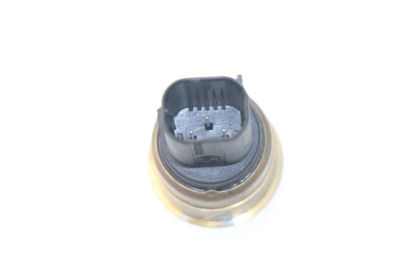 photo de CZUJNIK WTRYSKU BMW S RR ABS S1000RR 1000 (2009 - 2011) - Zoom stanu zużycia