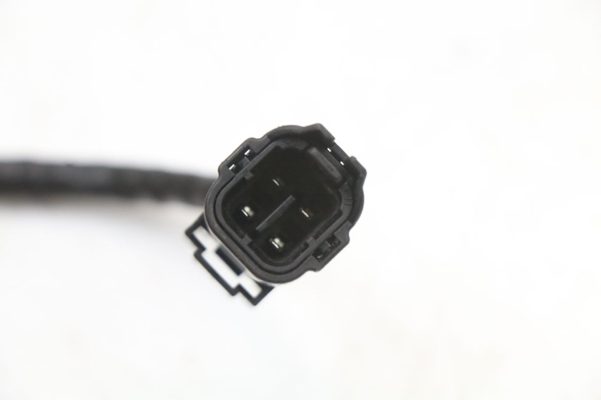 photo de SONDA LAMBDA HONDA FES S-WING SWING ABS 125 (2007 - 2015) - Zbliżenie techniczne