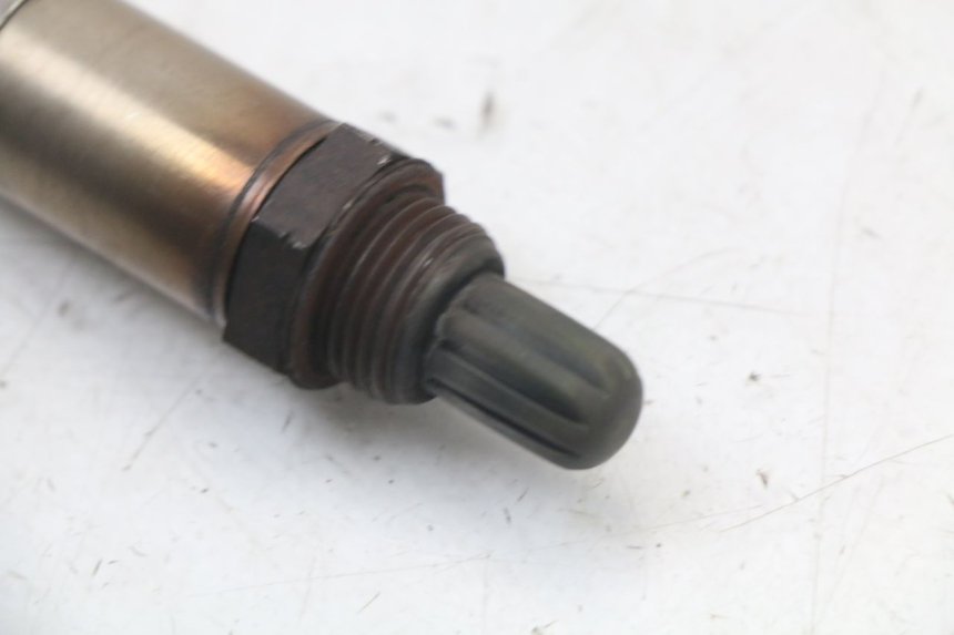 photo de SONDA LAMBDA PIAGGIO MP3 HPE 350 (2018 - 2020) - Zbliżenie techniczne