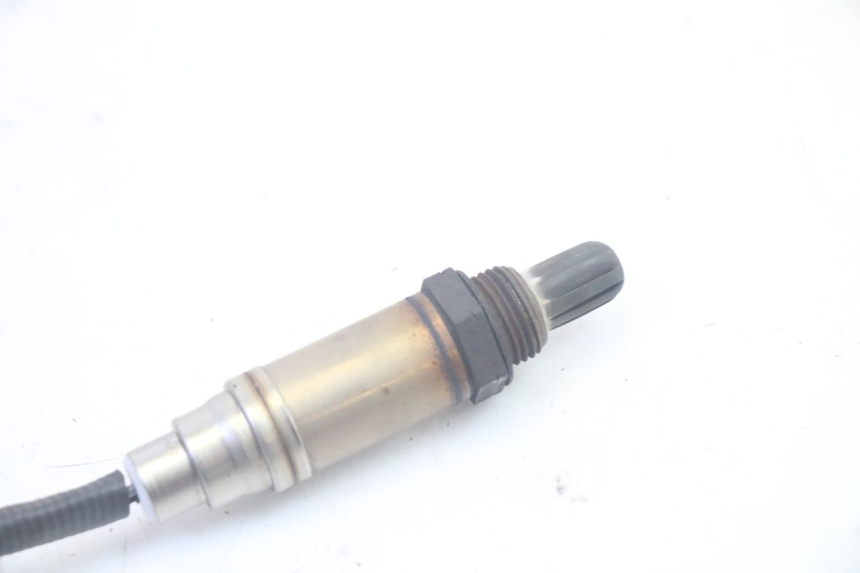 photo de SONDA LAMBDA PIAGGIO MP3 HPE 350 (2018 - 2020) - Zbliżenie techniczne