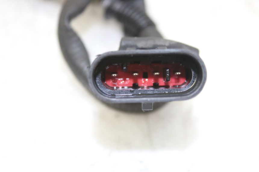 photo de SONDA LAMBDA PIAGGIO MP3 RL 250 (2006 - 2010) - Inny kąt widzenia