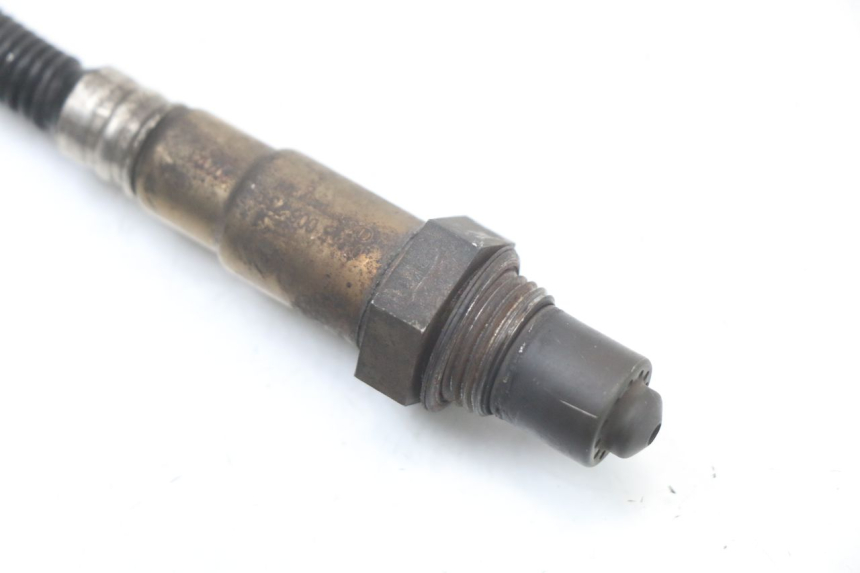 photo de SONDA LAMBDA MOTO GUZZI NORGE 8V GT 1200 (2011 - 2016) - Inny kąt widzenia