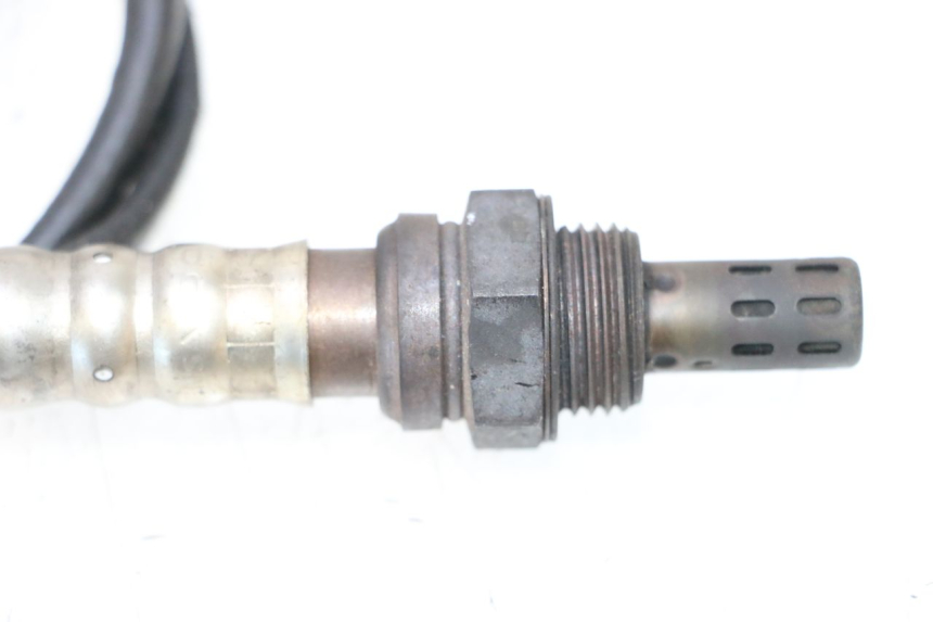 photo de SONDA LAMBDA PEUGEOT SATELIS COMPRESSOR K15 125 (2006 - 2009) - Inny kąt widzenia